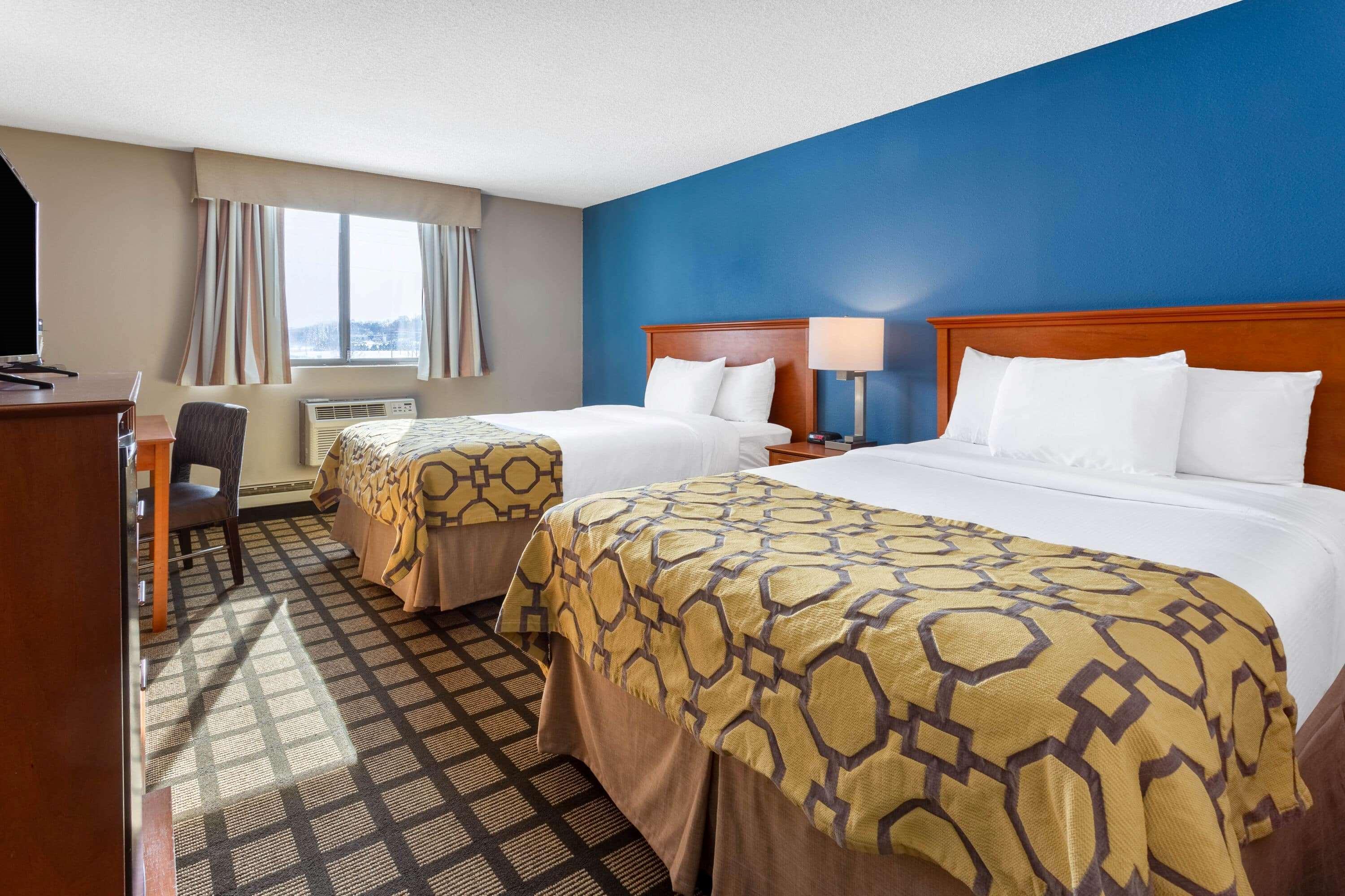 Baymont By Wyndham Rochester Mayo Clinic Area Esterno foto
