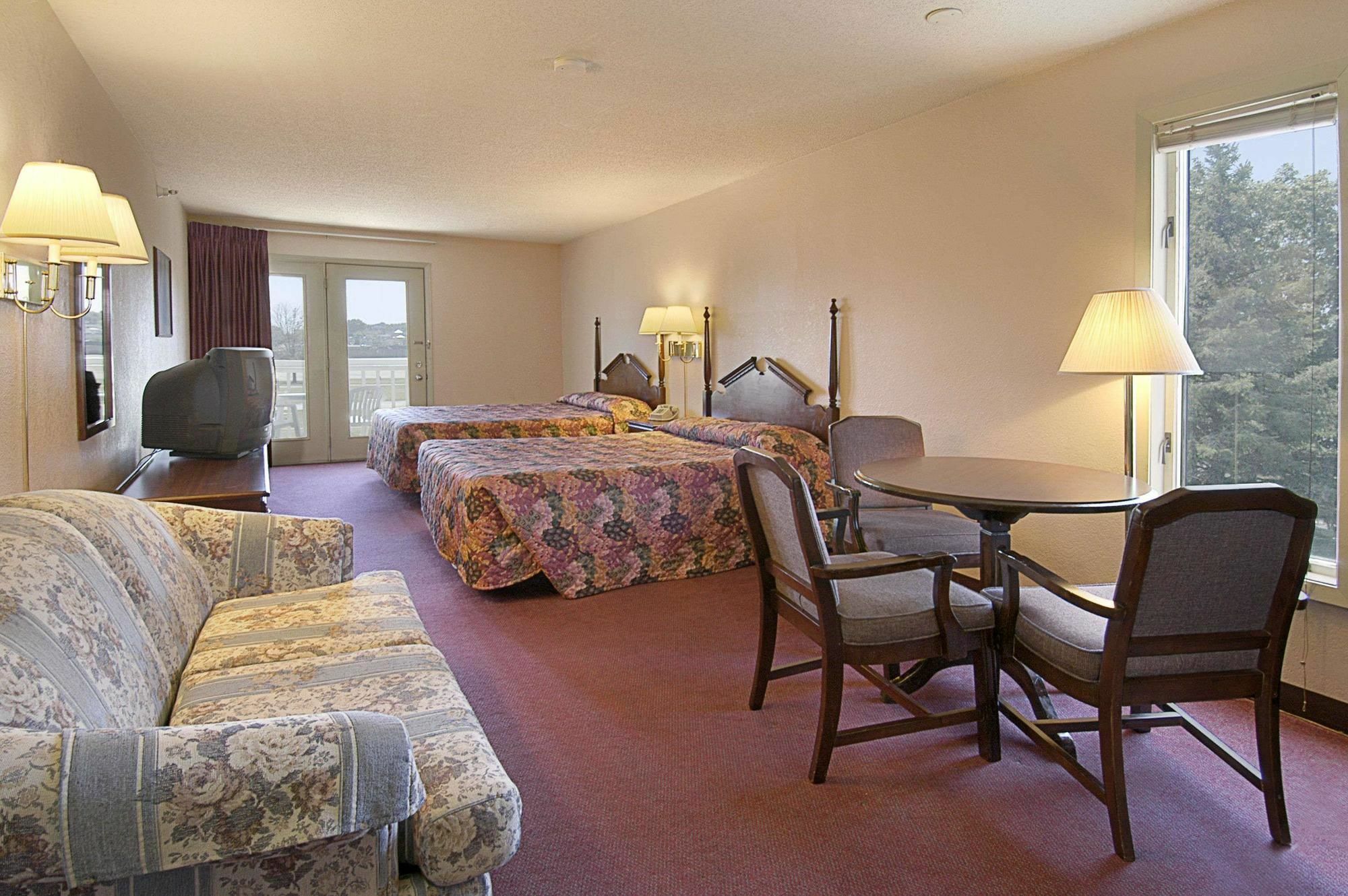 Baymont By Wyndham Rochester Mayo Clinic Area Esterno foto