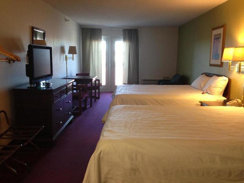 Baymont By Wyndham Rochester Mayo Clinic Area Esterno foto